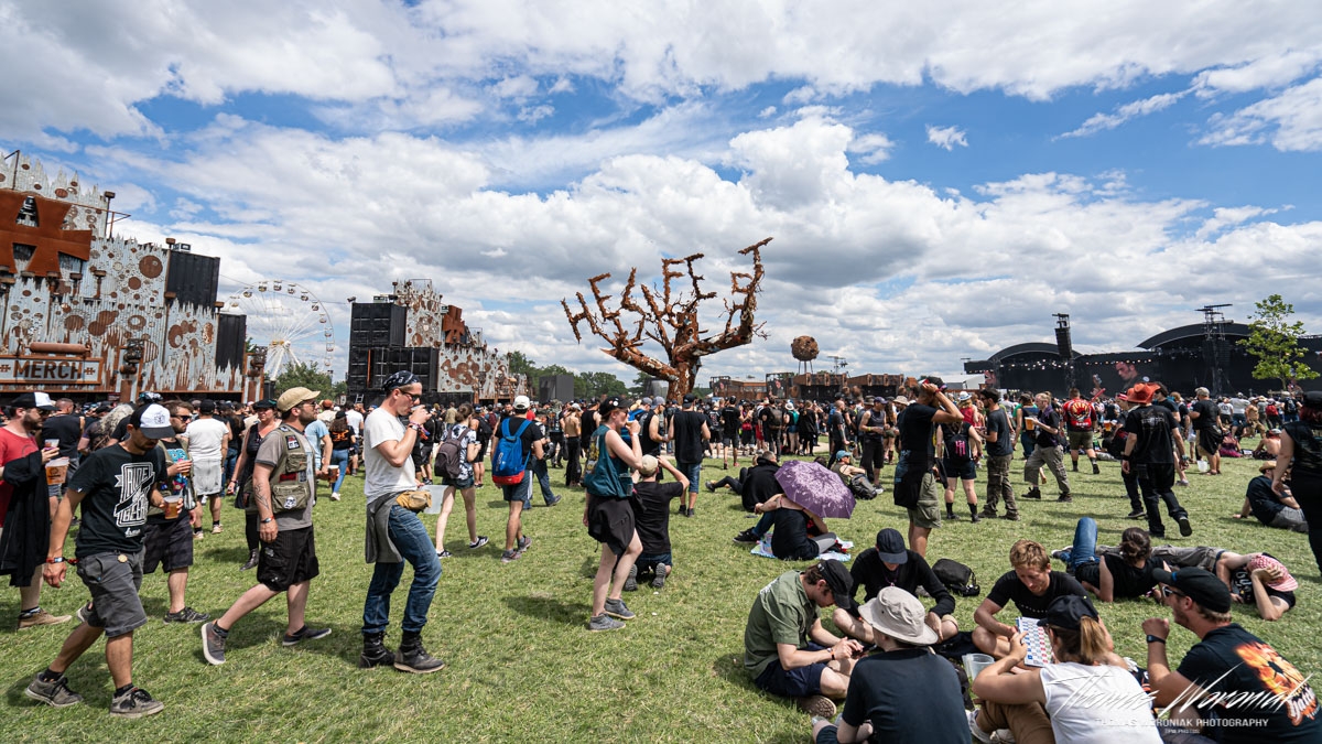 Hellfest festival metal public ambiance